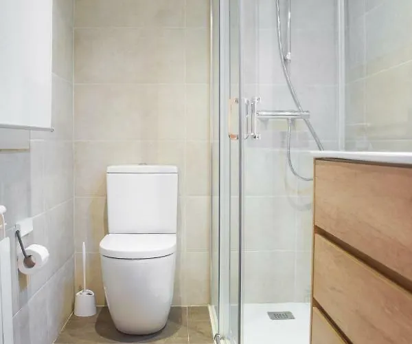 Apartment Modern & Spacious Near La Concha Bay