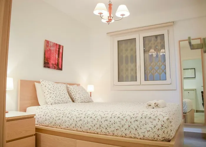 Modern & Spacious Near La Concha Bay *